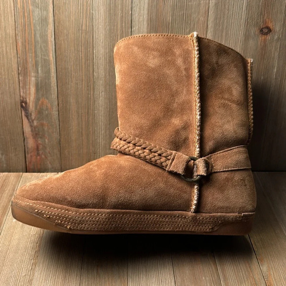 Suede Wool Lined Mid-Calf Boots Tan Ankle Strap Accent size 9 Cozy Tara M Zoe - Picture 3 of 11